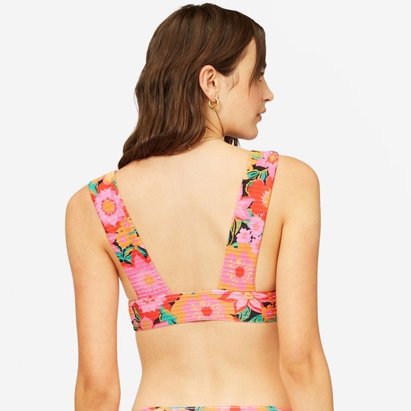 Billabong • Floral Plunge x Skimpy Havana Dahlia Floral Bikini Set - Picture 9 of 14